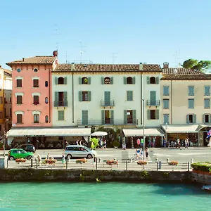  Apartment Casa Girardi Italy